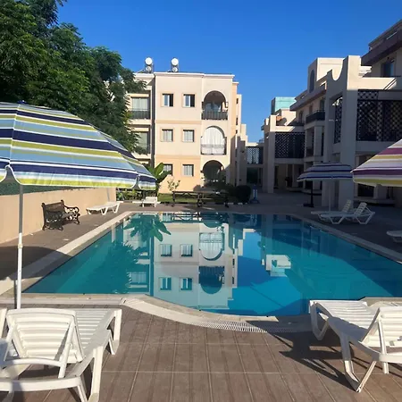 With Sea And Mountain Views Apartament *