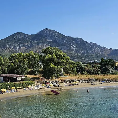 With Sea And Mountain Views Apartament Lapithos (Northern Cyprus)